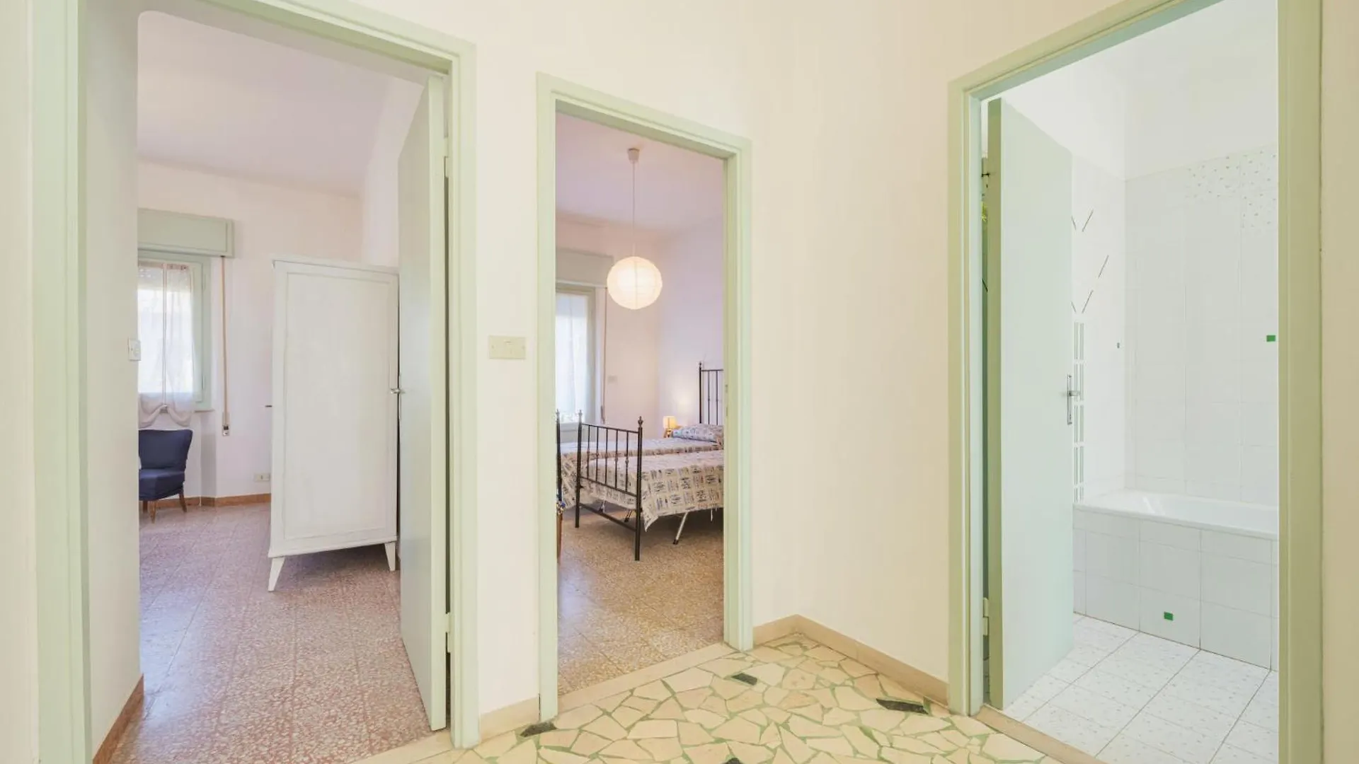 Apartment Appartamento Rita By Interhome مارينا دي بييتراسانْت