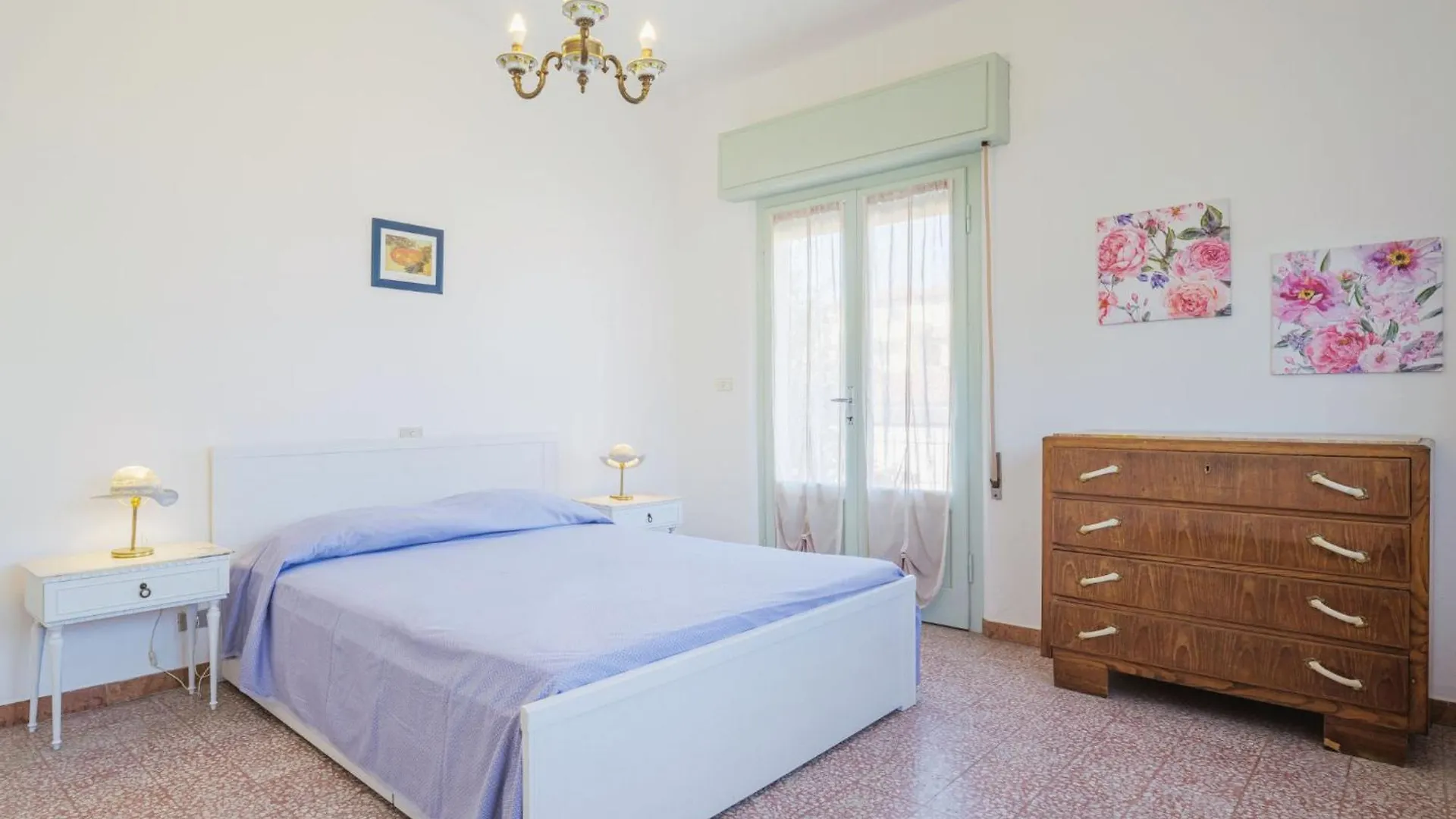 Apartment Appartamento Rita By Interhome مارينا دي بييتراسانْت